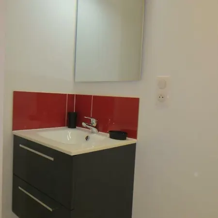 Domaine De Christin Studios-hotel Junas